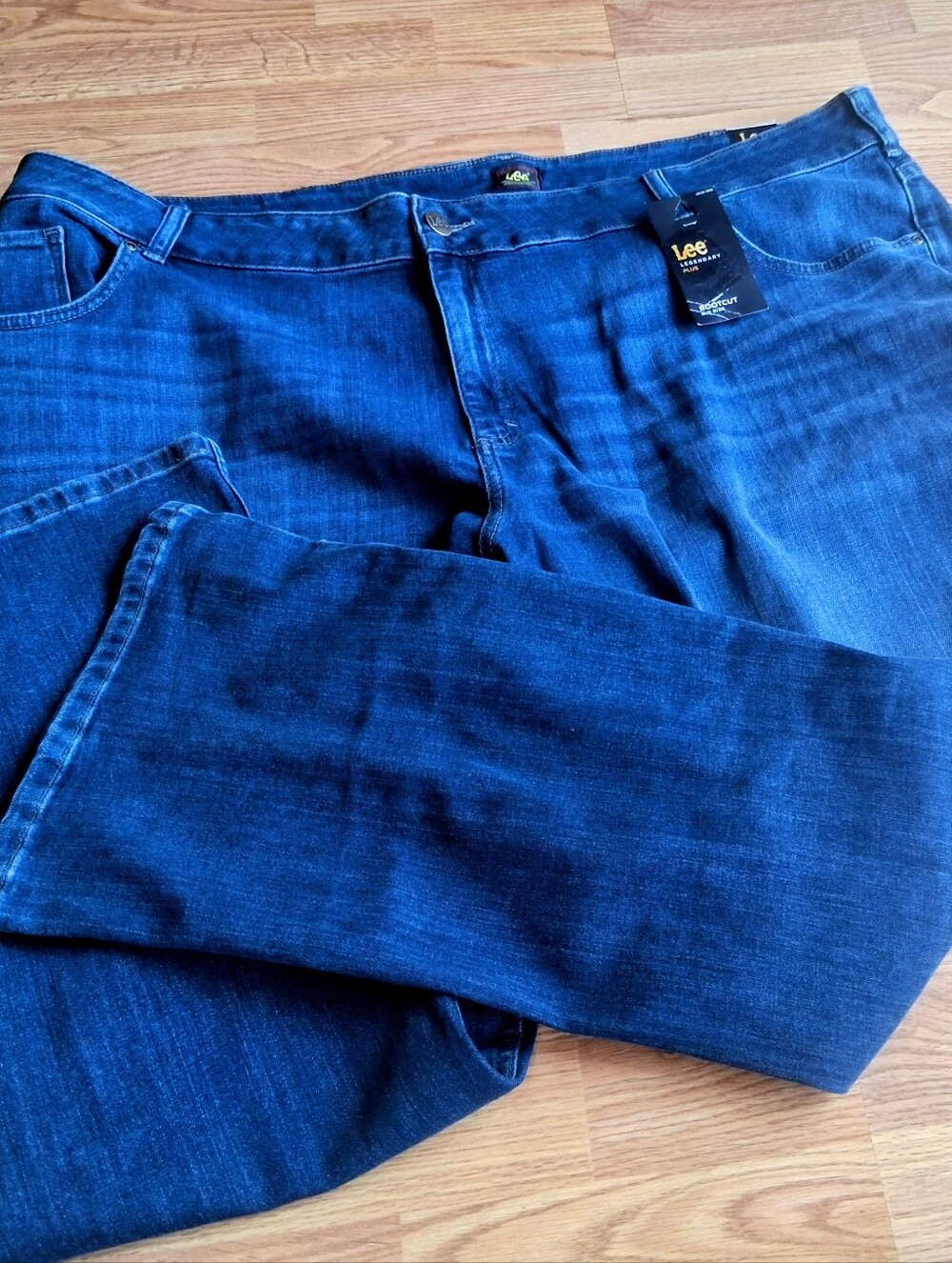 NWT Womens Plus, LEE blue Jeans, Sz 28W Medium, Bootcut,